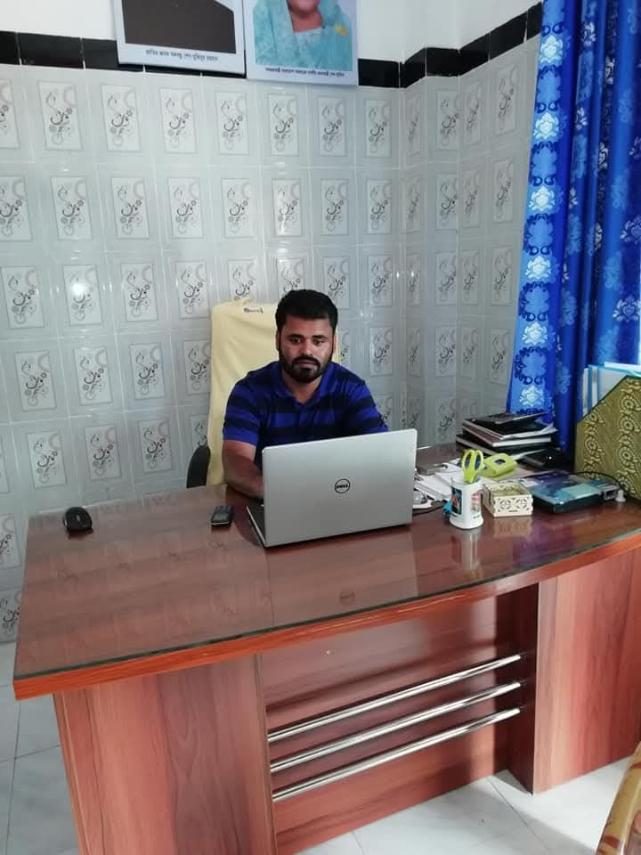 ক্লিনিকের ভেতরে